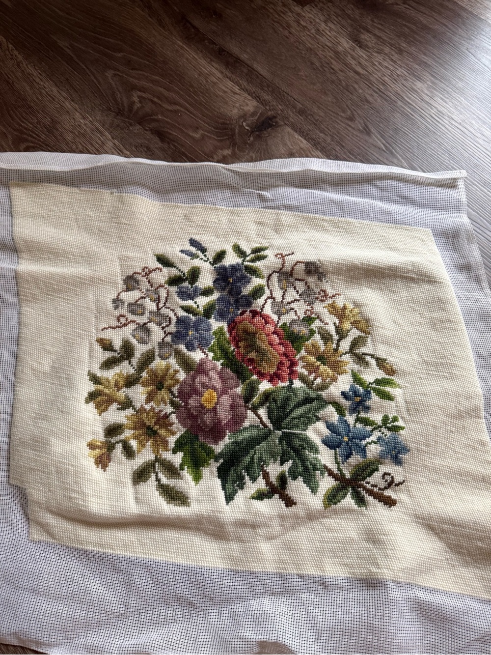 Hand-Embroidered Stitched Needlepoint Floral Wall Art in Pink and Green NEW